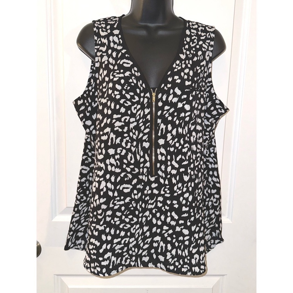 Apt 9 black & white tank top blouse